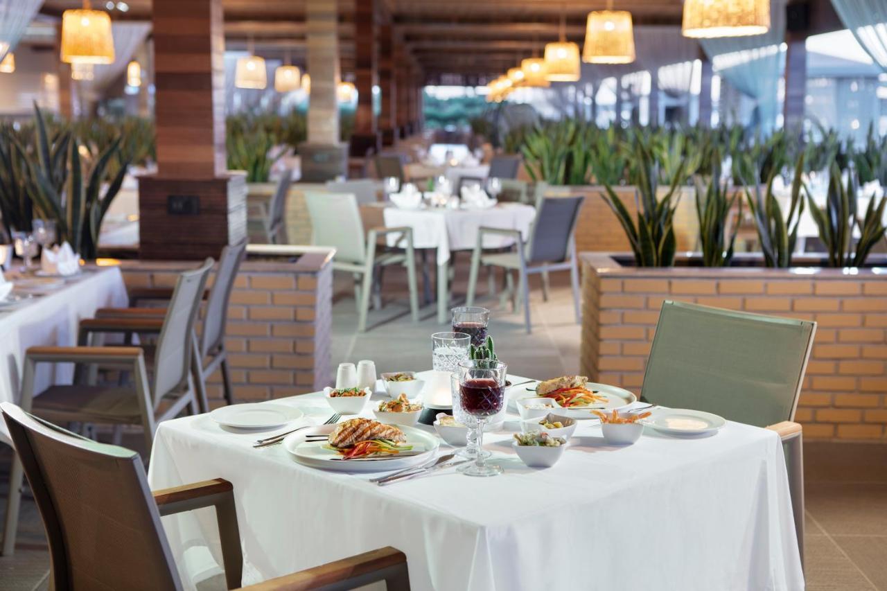 Nirvana Cosmopolitan Hotel - Convention & Sports Center Antalya Eksteriør bilde