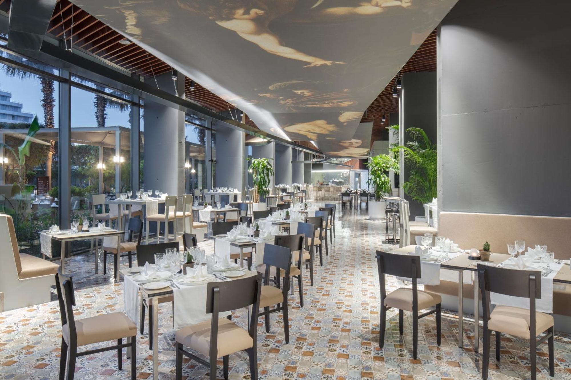 Nirvana Cosmopolitan Hotel - Convention & Sports Center Antalya Eksteriør bilde